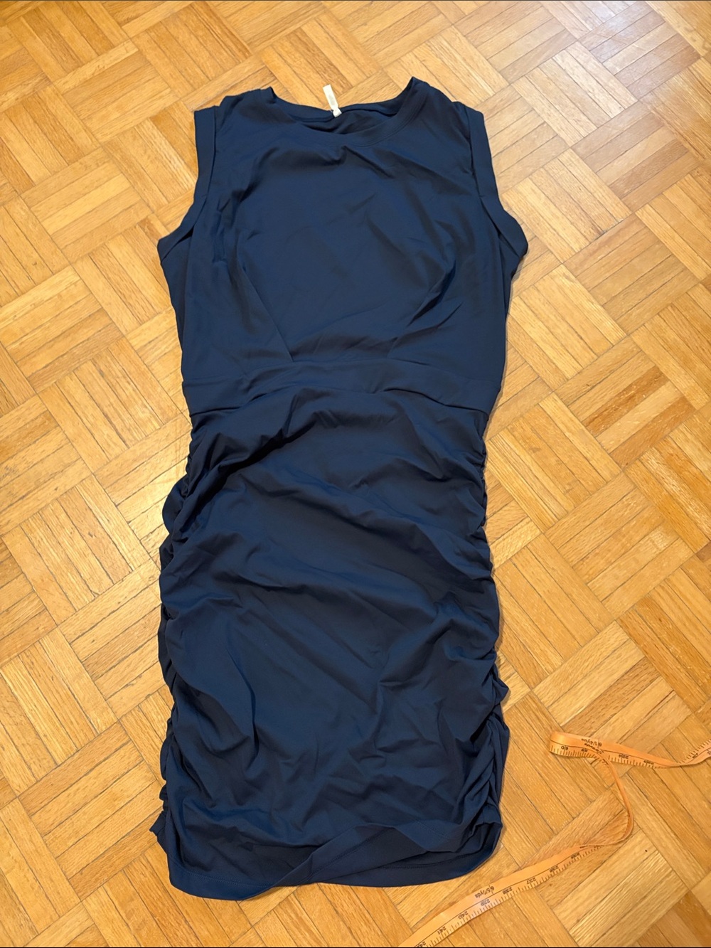 Halara. Sleek Navy Sleeveless Ruched Dress